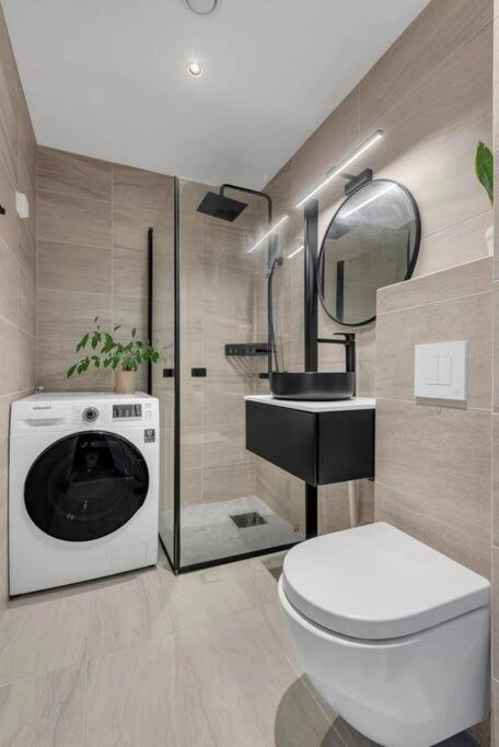 شقة Newly Renovated - Oslo Downtown المظهر الخارجي الصورة