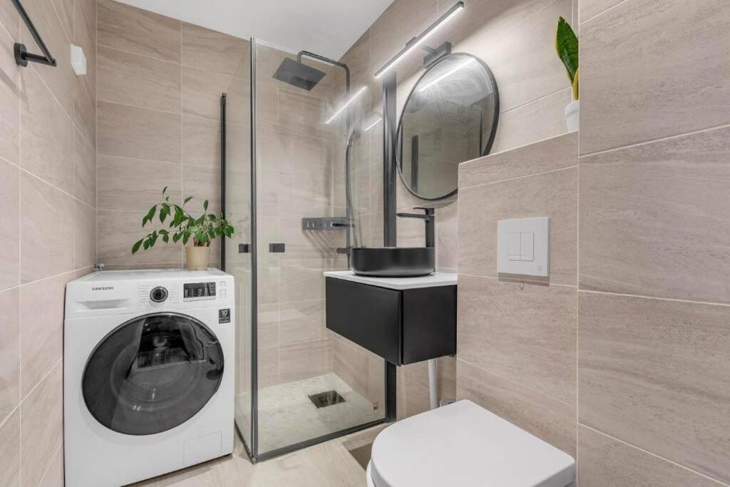 شقة Newly Renovated - Oslo Downtown المظهر الخارجي الصورة